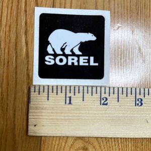 Sorel Small Sticker with polar bear